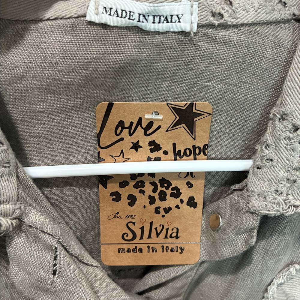 Gray Distressed Utility Jacket with Relaxed Fit - Picture 4 of 6